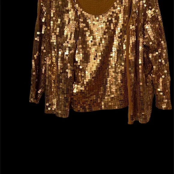 Vintage 80s Holt Renfrew montreal Solid Gold color 2pc set 🥂🍾 - Picture 4 of 5